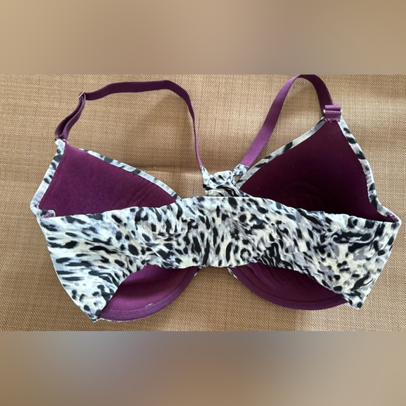 34DD front clasp bra - Picture 2 of 4